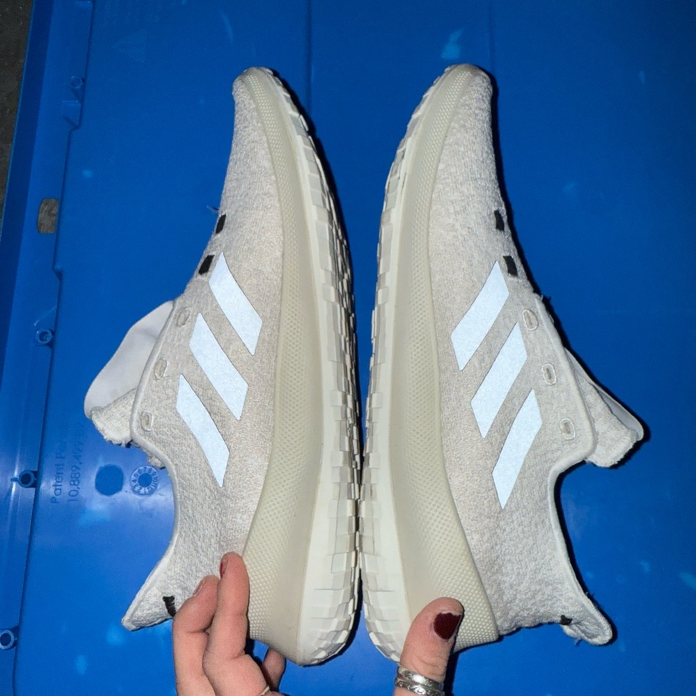 adidas SenseBounce+